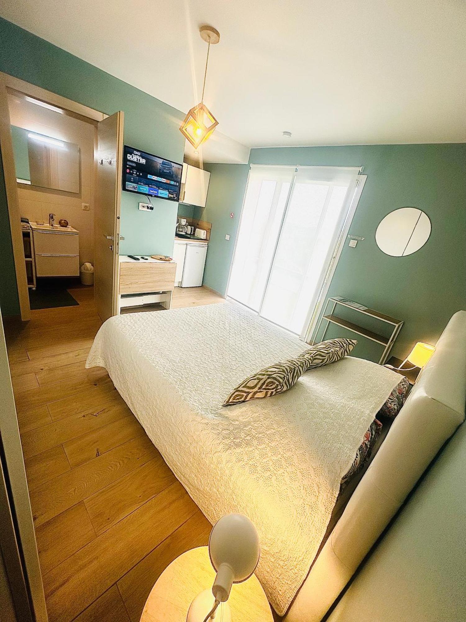Twenty Rent Otel Cagnes-sur-Mer Oda fotoğraf