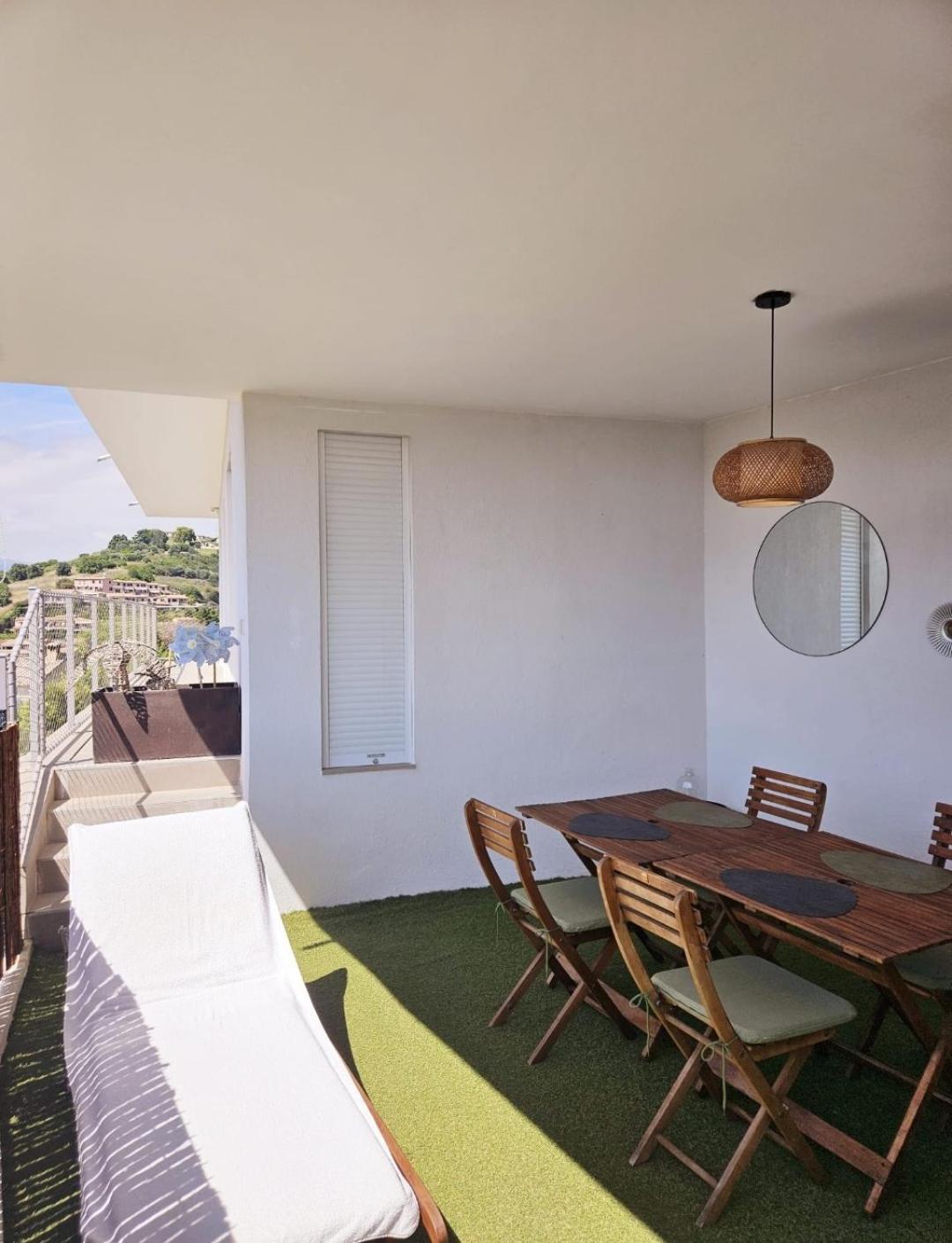 Twenty Rent Otel Cagnes-sur-Mer Dış mekan fotoğraf