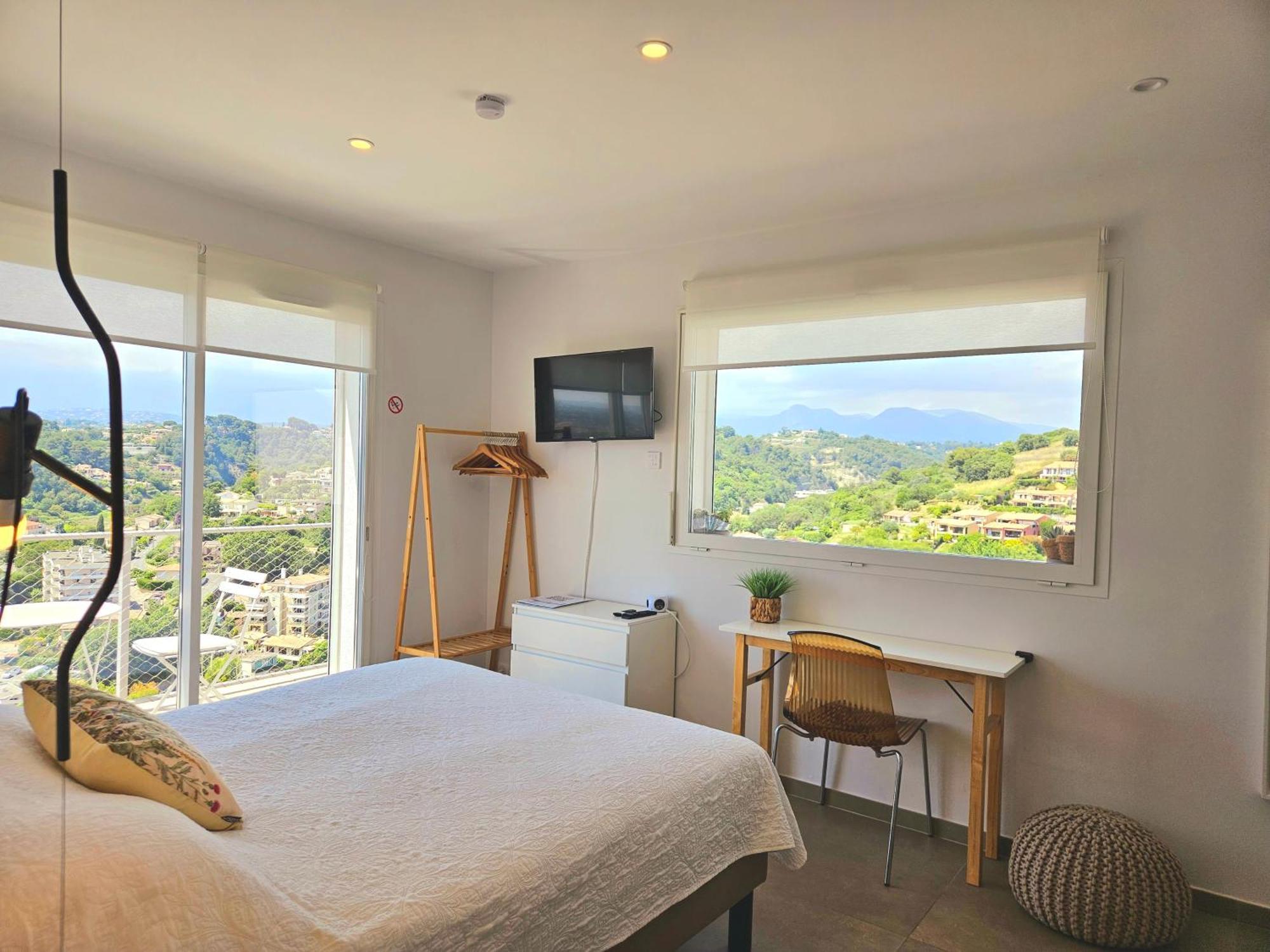 Twenty Rent Otel Cagnes-sur-Mer Dış mekan fotoğraf