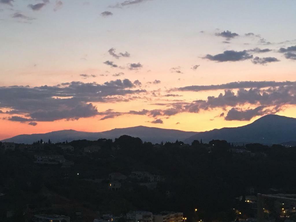 Twenty Rent Otel Cagnes-sur-Mer Dış mekan fotoğraf